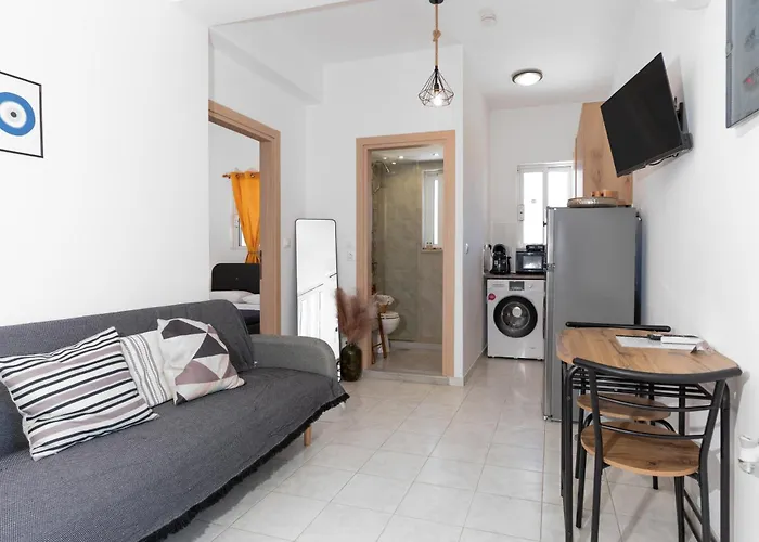 Marvinas Seaside Apartments, Gaia Apartment & Hydor Jacuzzi Apartment