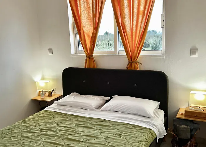 Marvinas Seaside Apartments, Gaia Apartment & Hydor Jacuzzi Apartment