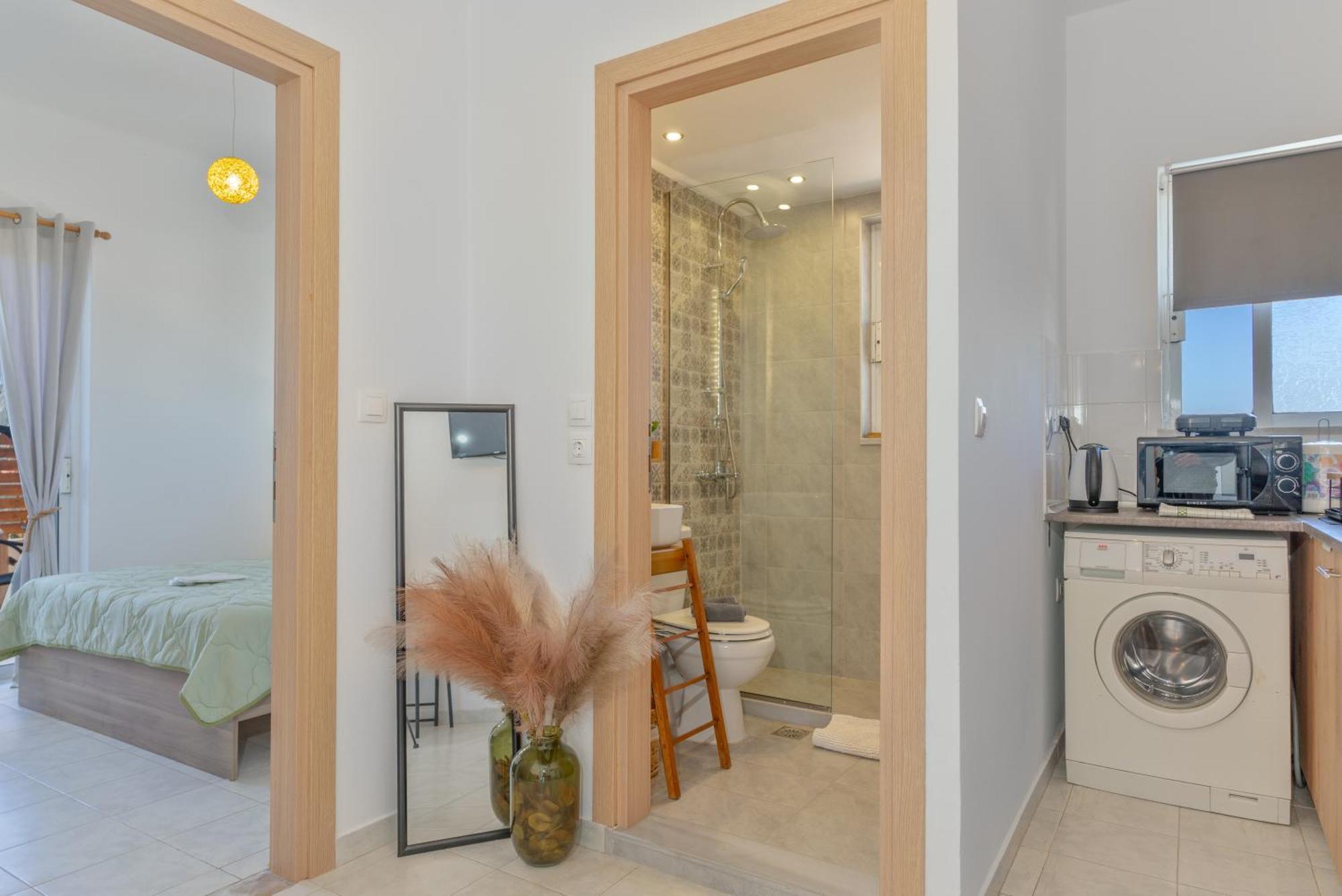 Marvinas Seaside Apartments, Gaia & Hydor Jacuzzi Apartment *